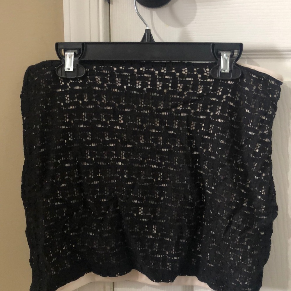 Black and beige skirt